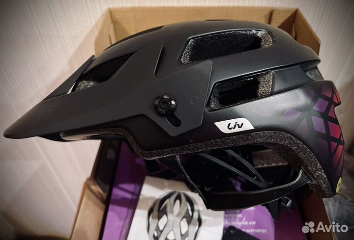 Женский велосипедный шлем Liv Infinita SX
