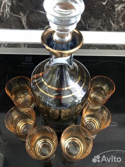 Графин с 6 рюмками