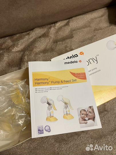 Молокоотсос medela ручной