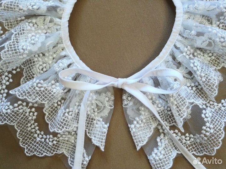 Воротник ажурный для девочки к школьной рубашке