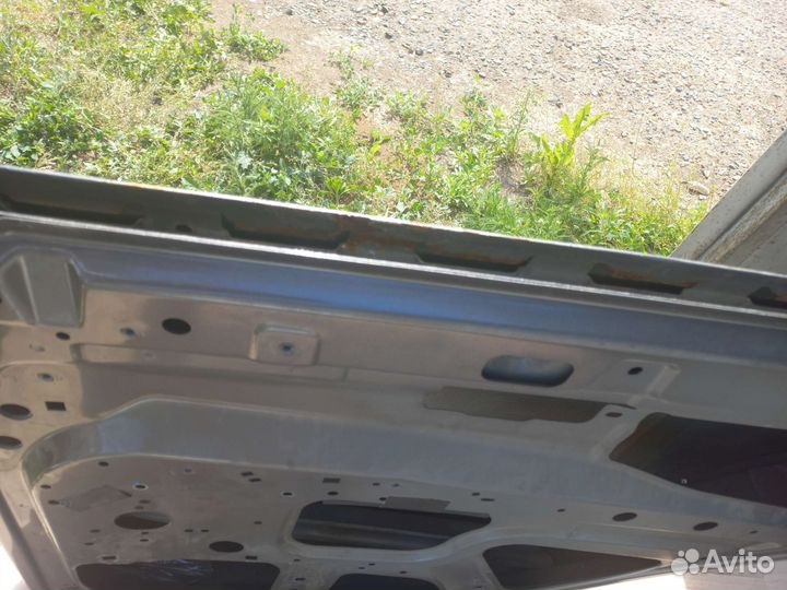 Задняя правая дверь Датсун, гранта седан