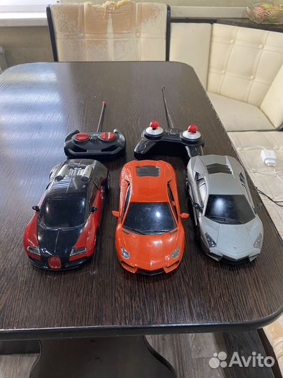 Машинки на пульте управления