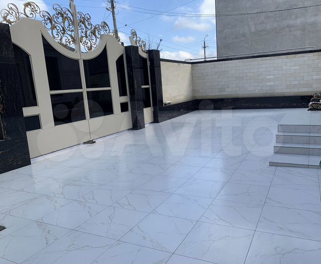 Дом 540 м² на участке 4,6 сот.