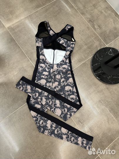 Комбинезон для спорта Profit, в идеале