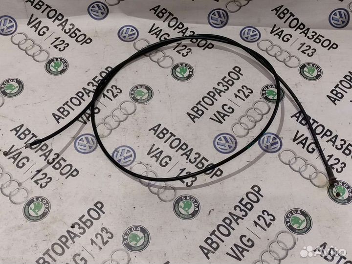 Трос капота Шкода Октавия Тур А4