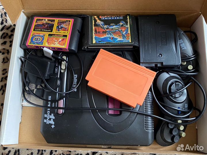 Игровая приставка 16 bit Super Drive11 + 95 игр