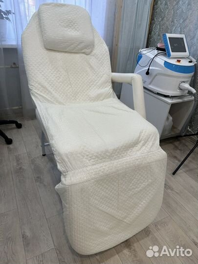 Кушетка косметологическая бу