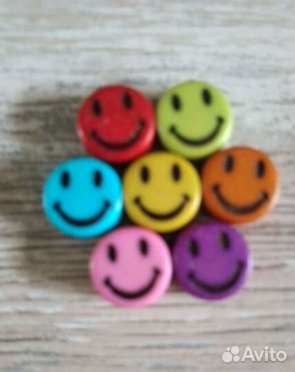 Кольцо с смайлом. Ручная работа