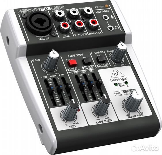 Аналоговый микшер Behringer 302USB