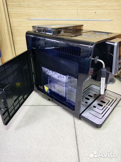 Кофемашина rondell RDE-1109