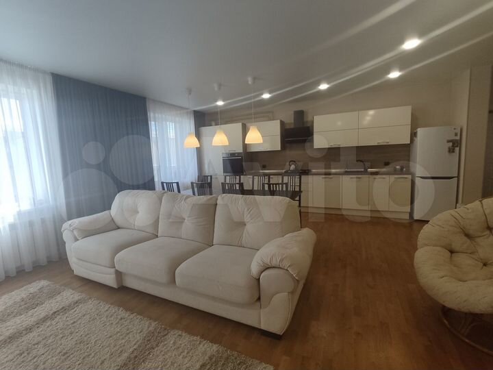 3-к. квартира, 92 м², 3/3 эт.