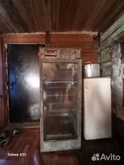 Инкубатор для яиц автоматический