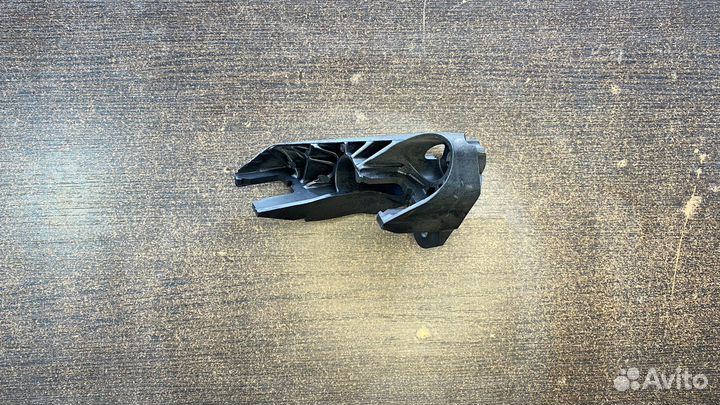 Кронштейн троса переключение передач