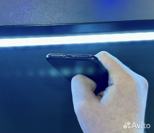 iPhone 7, 32 ГБ