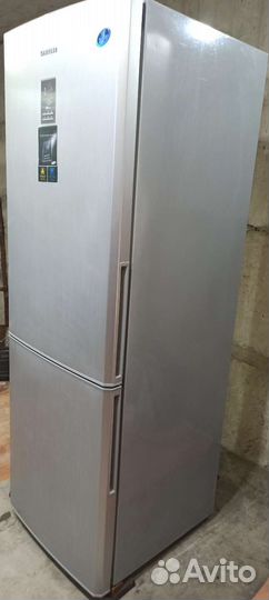 Холодильник ноуфрост Самсунг