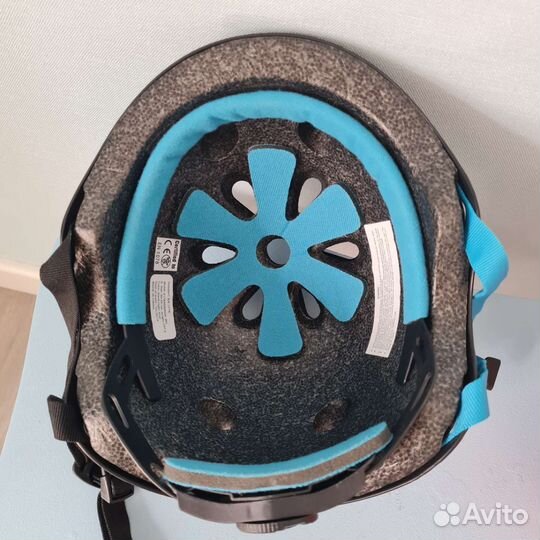 Шлем детский Reaction