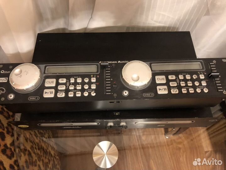 DJ CD-проигрыватель American Audio MCD-510