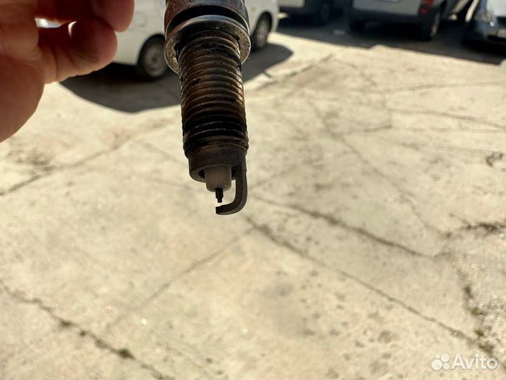 Свечи зажигания BMW 12 12 0 039 634