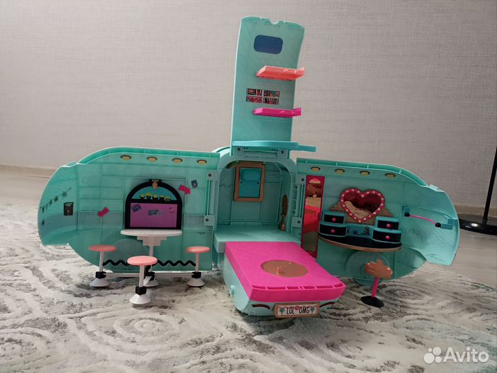 Автобус - дом для лол