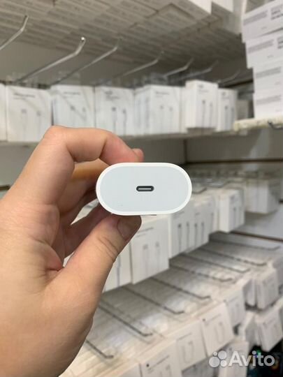 Сзу (блок) для iPhone (быстрая зарядка) 20W