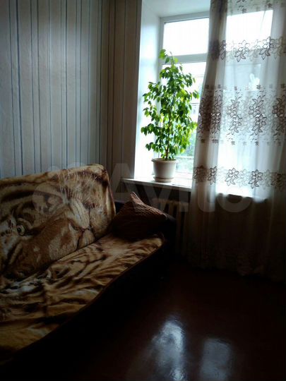 Комната 17 м² в 5-к., 3/5 эт.