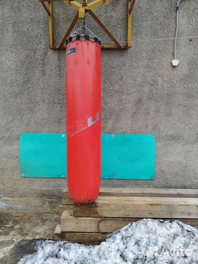 Футбольные ворота, баскетбольноекольцо, мешок