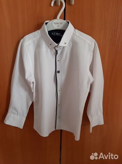 Продам рубашку на мальчика