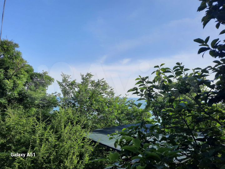 Дом 25 м² на участке 12 сот.