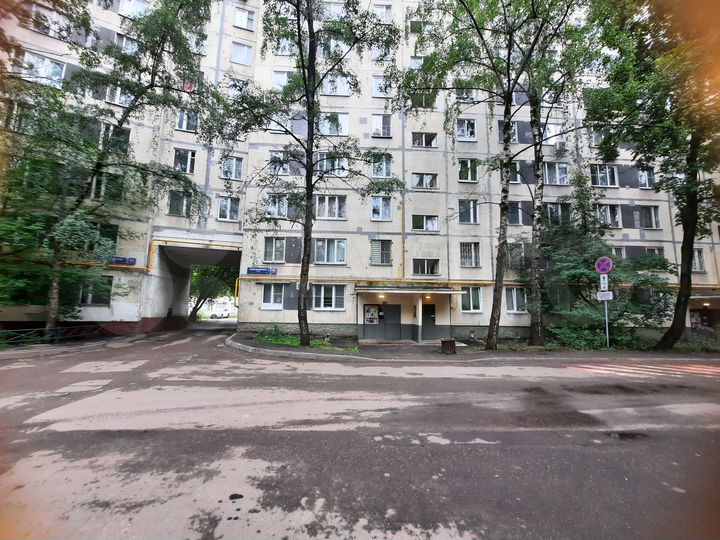 Квартира-студия, 11,7 м², 1/9 эт.