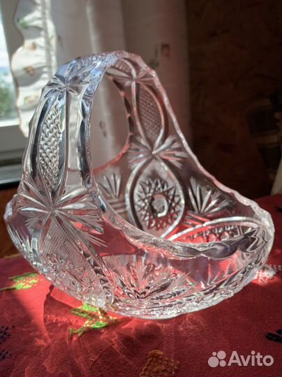Ваза хрустальная для сервировки стола. Корзина