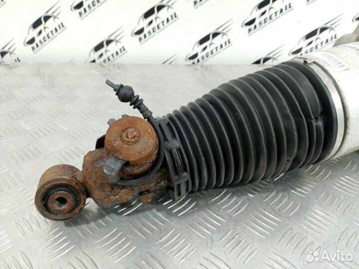 Амортизатор подвески задний левый Audi Q7 4L 3.0