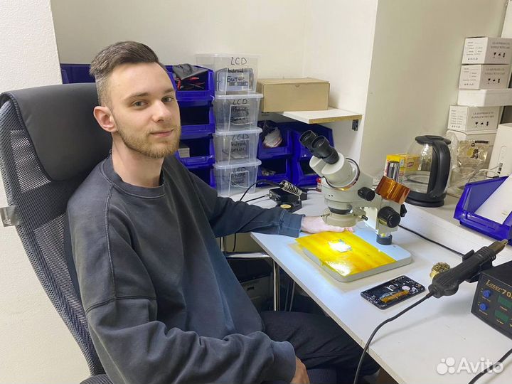 Ремонт iPhone. Замена стекла камеры