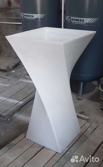 Кашпо из фибробетона