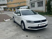 Volkswagen Jetta 1.6 AT, 2014, 134 000 км, с пробегом, цена 1 450 000 руб.