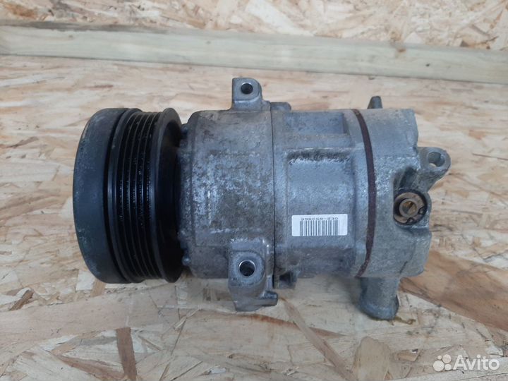Компрессор кондиционера Opel Corsa D