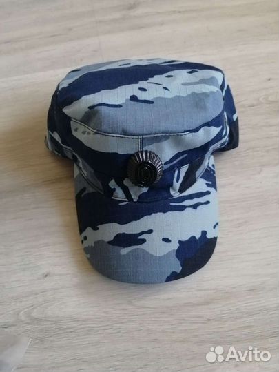 Кепки мужские, военная