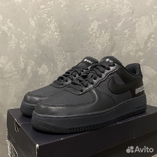 Nike Air Force 1 gtx оригинал 42EUR / 8.5US