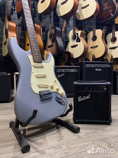 Электрогитара Fender стиль с комбиком (новое)