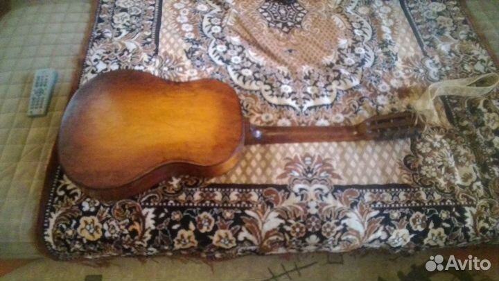 Раритетная Акустическая гитара
