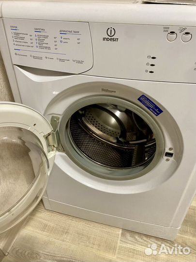 Стиральная машина indesit