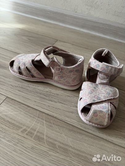 Босоножки для девочки 25 размер