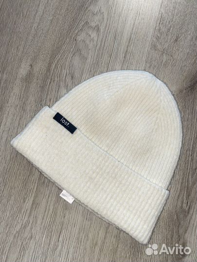 Шапка новая
