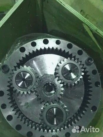 R25Z-9AK Редуктор поворота Hyundai R210-7