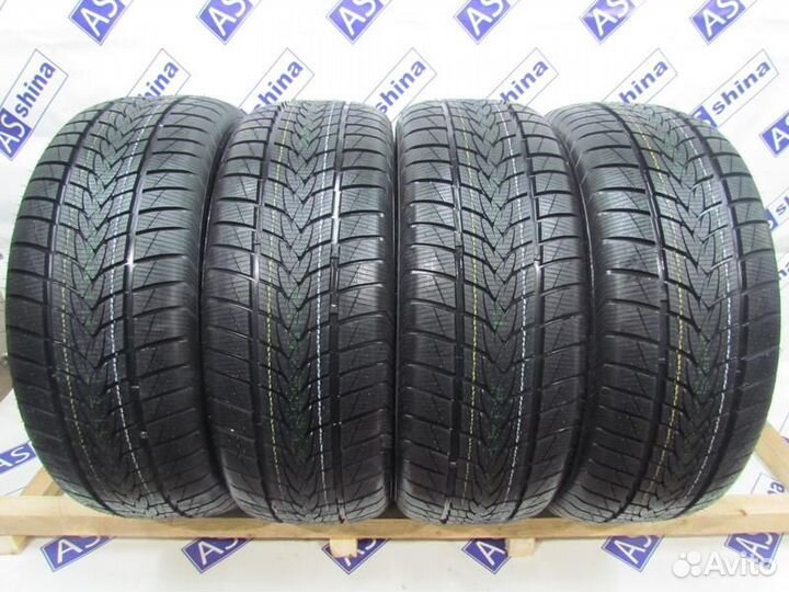 Tristar SnowPower HP 255/55 R19 111V