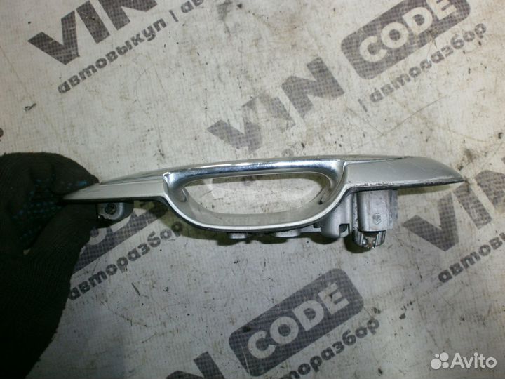 Ручка двери наружная левая Suzuki Grand Vitara