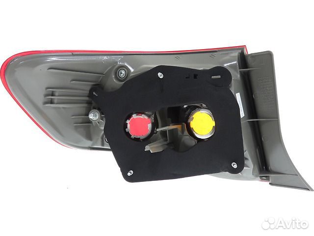 Фонарь задний правый Corolla