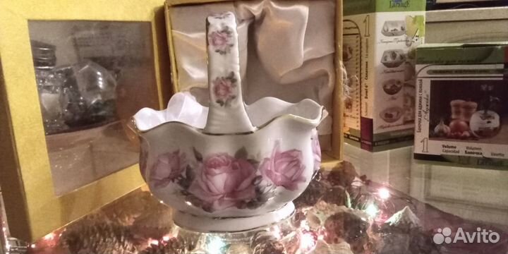 Конфетница нарядная новая в упаковке