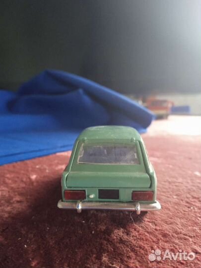 Моделька 1:43 иж 1500 комби