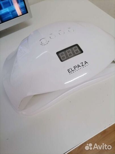 Лампа для маникюра Elpaza Professional