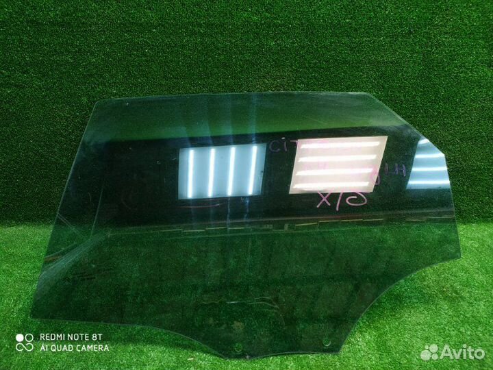 Стекло двери заднее левое Citroen C4 2005-2014